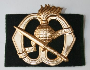 KCT Baret embleem Nato sluiting